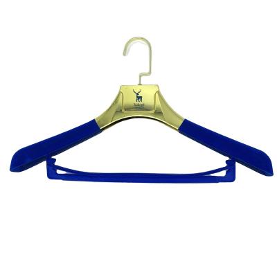 China Manufacturer Direct Selling Price Listing Blue Bathroom Half Floating Hanger Wide Shoulder Suit Hanger for sale