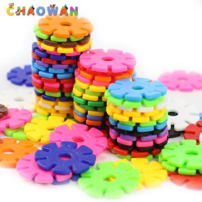 China Toy Plastic Snowflake Educational Puzzle Building Block Game100pcs for sale