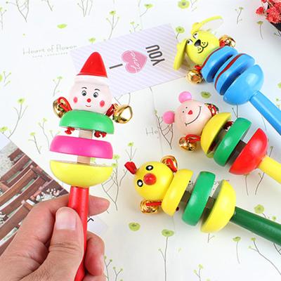 China Musical Colorful Animal Rattles Baby Wooden Handbell Toy Kindergarten Colorful Wooden Rattle Bell Kids Shaking Game for sale