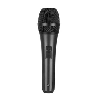 China 2.4g Headset Wireless Microphone Promotional Handheld Wireless Sound Microphone Recording Device Metal Wireless Microphone Sets for sale