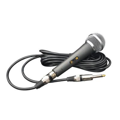 China Amazon hot sale comfortable fm58 wired dynamics handheld karaoke microphone metal style recording singer live broadcast for sale