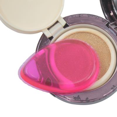 China Soft To Touch Makeup And Tools Silicone 2021 Make Up Powder Puff Hot Sale Top Selling Transparent Sponge For Puff From WholesaleCosmetic for sale