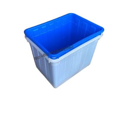 China Solid high quality durable packaging square square turnover box vegetable and fruit plastic crate for sale