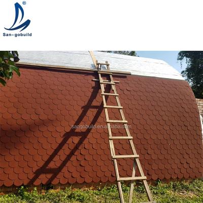 China New Building Covering Materials Asphalt Roofing Shingles Fish Scale Cheap Asphalt Shingles With High Wind Low Prices for sale