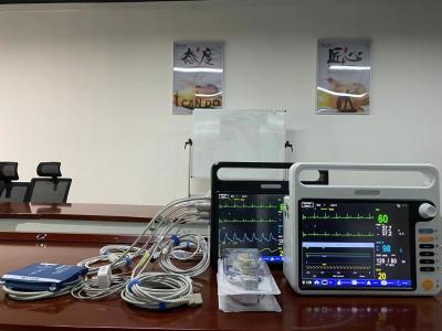 China Draagbaar digitaal hartpatiëntmonitorapparaat 2 Temp PR HR Voor ICU ambulance Te koop