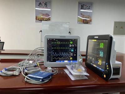 China Máquina electrónica de signos vitales de varios parámetros portátil para UCI o UCC en venta