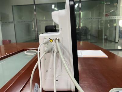 China Signos vitales Monitor de pacientes de parámetros múltiples con 6 ECG estándar SPO2 en venta