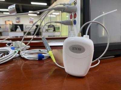 Cina CO2 Sidestream Capnography Monitor Plug Play Materiale di plastica in vendita