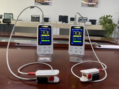 China LCD-scherm Handheld Veterinaire Pulsoximeter voor het monitoren van huisdieren / dieren Te koop