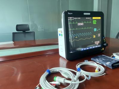 China Monitores de pacientes de alta gama de múltiples parámetros TFT LCD de 15 pulgadas utilizados en salas de operaciones, UCI, UCC, departamento neonatal en venta