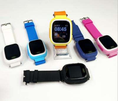 China Slim horloge 2019 van de Kinderen het slimme GPS van Ce Rohs horloge Q90 van het Touche screenwifi van de 1,22 Duimkleur van de het S.O.S. het slimme baby horloge q90 Te koop