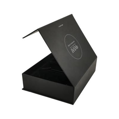 China Handmade Luxury Black Satin Kraft Paper Magnetic Closure Paper Tea Gift Box OEM Wholesale for sale