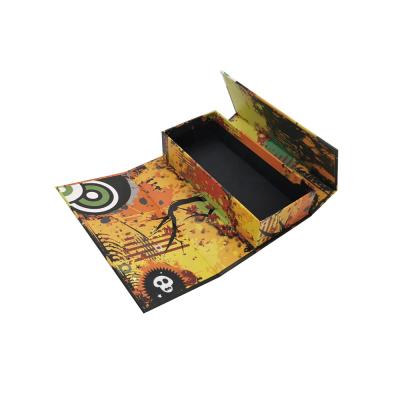 China Recycled Materials Custom Small Cartoon Design Printed Magnetic Double Door Paper Gift Box for sale