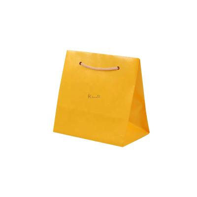 China Biodegradable Fancy Custom Printed Kraft Carry Packaging Paper Bag For Food With Handle for sale