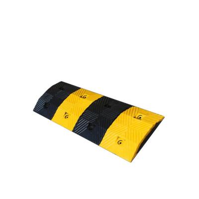 China Anti-pressure Factory Price Traffic Equipment Road Arch Road Buffer Belt Ramp Rubber Speed ​​Bump for sale