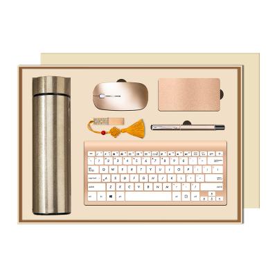 China Corporate Gifts 6 Agriculture Business In 1 Office Gift Set With Vacuum Cup Pen Set Power Bank Usb Drive Instant Name Card Holder for sale