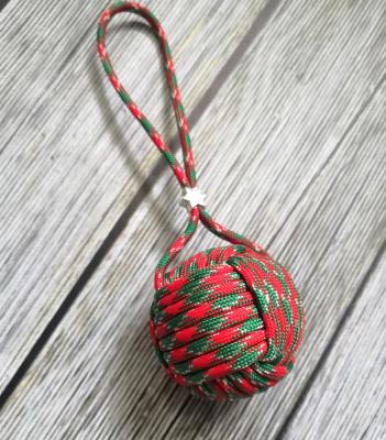 China Customized Christmas Monkey Fist 550lb Paracord Nylon Christmas Tree Ball Decoration Gift for sale