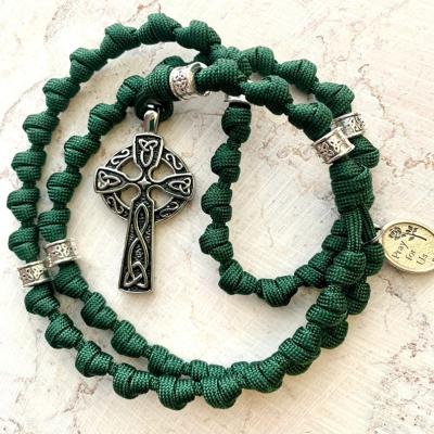 China 2022 Religious Catholic Stainless Steel Paracord Beads Cheap Natural Handmade Celtic Catholic Rosaries Religious Cross Necklace for sale