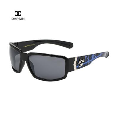 China Factory Wholesale Custom High Quality Sports Sunglasses DARSIN Rectangle Printed Lines Polarized Sunglasses Men for sale