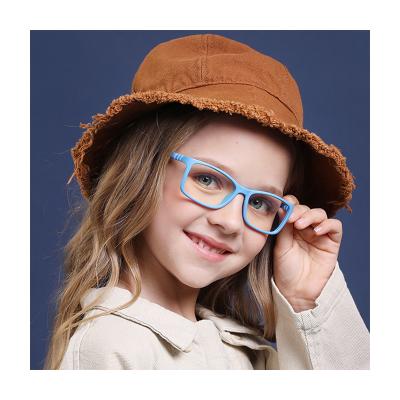 China Kids Anti Bluelight DARSIN Kids Soft Silica Gel Harmless And Eco-friendly Anti Blue Light Blocking Glasses for sale