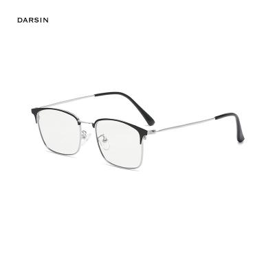 China Bluelight DARSIN Photochromic Eyewear 2021 Super Light Anti Light Blocking Korean High Quality Economic Metal Blue Glass 100%UV Protection for sale