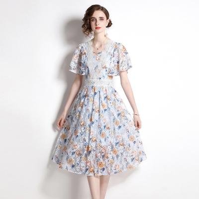 China 2022 Hot Selling Fashion Style Fashion Women's Anti-Static V-Neckline Print Embroidery Lace Casual Dresses for sale