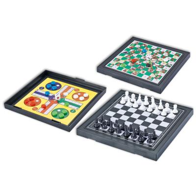 China Intelligent Educational 3 in 1 International Chess Game Magnetic Snake Ladders Chess Flying Chess Toys for Children Play 16.1*15.1*2.5cm for sale