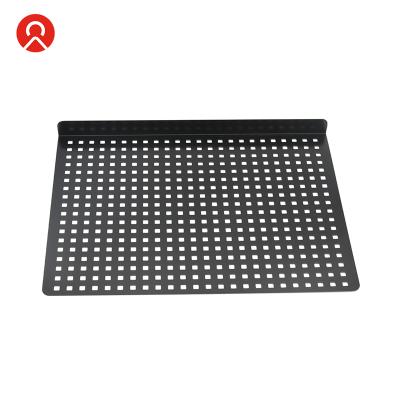 China Heat Resistance Wholesale Non-Stick Portable Single Side Square Hole Griddle BBQ Grill Roasting Pan for sale