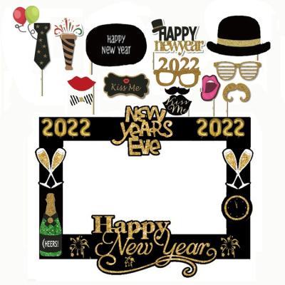 China Eco-friendly 2022 New Year Photo Booth Frame Happy New Year Selfie Photo Booth Picture Frame PFB072 for sale