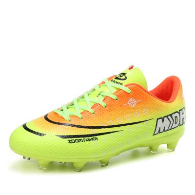 China 2021 Fashion Rubber Design Indoor/Outdoor Mens Football Shoes Kids Soccer Boots Shoes for sale