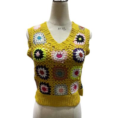 China Anti-wrinkle women vest square flower crew hemming handmade crochet knit OEM ODM custom jacquard knitted beach vacation for ladies for sale