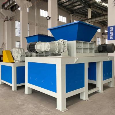 China Waste Shredder Dawei Scrap Metal High Efficient Industrial Rubber Tire Shredder Machine For Making Crumb Rubber for sale