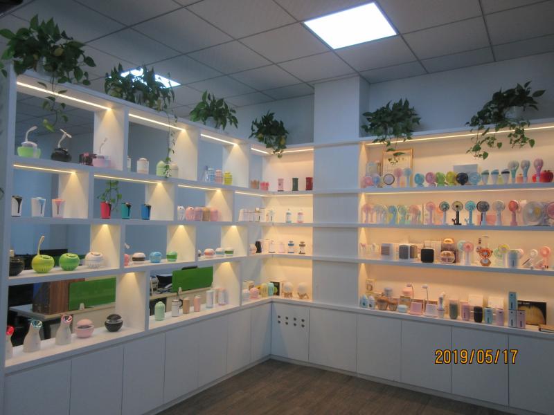 Verified China supplier - Guangzhou Buliangren Trade Co., Ltd.