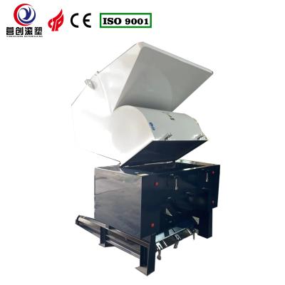 China 400kg Capacity Plastic Crusher Machine with Dust Collector and Screen Included for Eco-Friendly Plastic Processing for sale