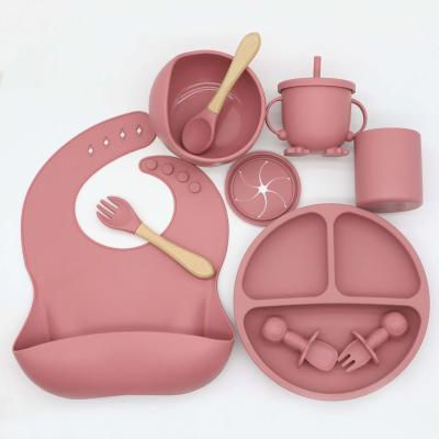 China BPA Free Baby Supplies & Products Eating Bibs Cute Silicone Babi Origin Suction Plates Feeding Set With Spoon for sale