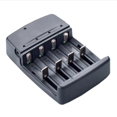 China Black Color Factory Direct Super Charging Mobile Phone 3.7V 500mA Lithium Ion 18650 Battery Charger Phone Charger for sale