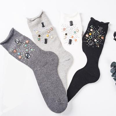 China Breathable Solid Luxury Design Slouch Women Basic Cute Socks for sale