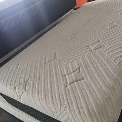 China Waterproof 2023 Waterproof LARP Customized Hot Selling Waterproof Mattress Pad, Safe Quilted Mattress Protector, Mattress Cover for sale