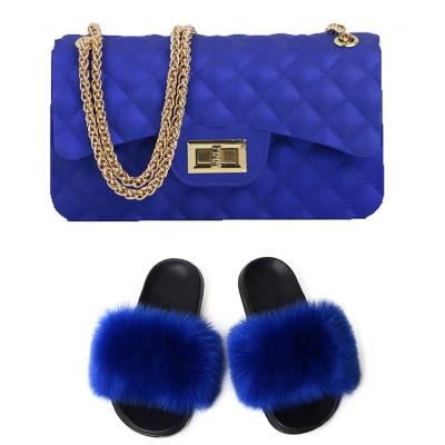 China High Quality Anti-Slippery Faux Fur Slides For Women With Jelly Purse And Handbag Set Fashion Fur Slides Slippers And Bag Wholesale Fluffy Set for sale