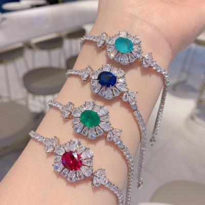 China Luxury Vintage Bracelets Women Wedding Diamond Bracelets Party Jewelry Engagement Charm Bracelet For Ladies for sale