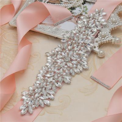 China Shiny Applique Rhinestone Bridal Sash Crystal Pearls Wedding Belts Silver Sash for Bridesmaids Dress for sale