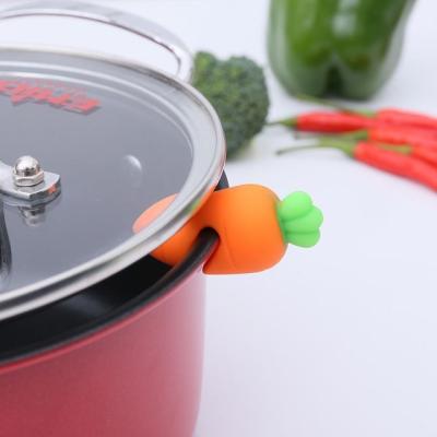 China New Product Silicone Pot Cover Cover Overflow Shutter Releaser Creative Viable Vapor Preventer Lovely Small Model Chicken Leg Pot Cover for sale