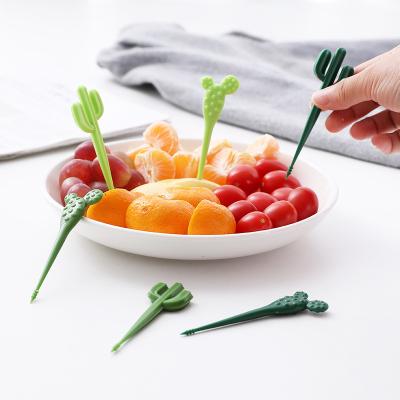 China Disposable manufacturers supply puppy fruit fork cake dessert cactus fruit fork resin children cartoon fruit fork for sale