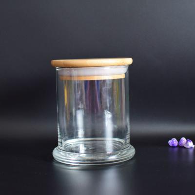 China Viable Wholesale Machine Blown Glass Jar With Lid Cheap Clear Glass Candle Jar for sale