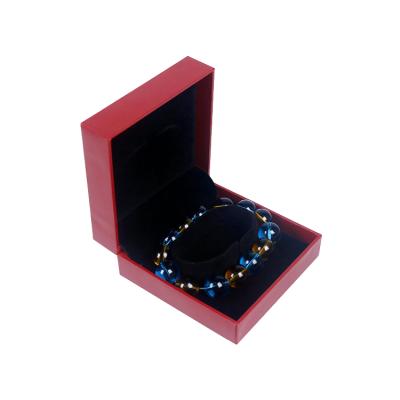 China Fashion Outsourcing Red Custom Packing Fashion Velvet Coated Bracelet Gift Special Paper Jewelry Box for sale