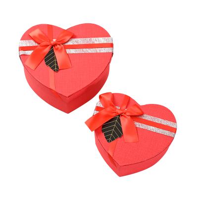 China Handmade Hot Sale Custom Private Label Cardboard Heart Shaped Gift Packaging Box With Bow for sale