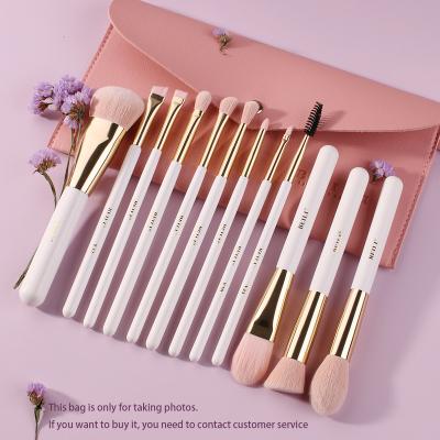 China Luxury White Stain Brush BEILI Handle Makeup Brush 12pc Wool Fiber Nano Wooden Hair Brush Private Label In Lower MOQ for sale