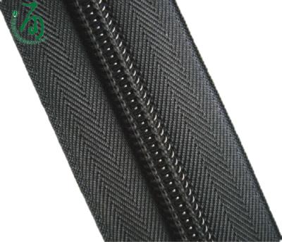 China Long no.10 high strength high quality nylon zipper chain used for tent for sale