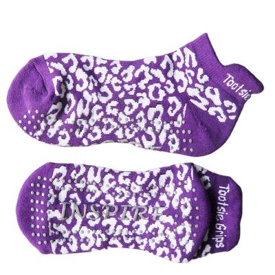 China Professionally made woman yoga sock useful slip yoga QUICK DRY non bangs wholesale for women for sale