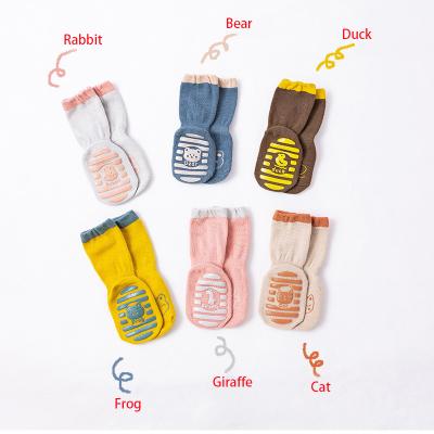 China Lovely Style QUICK DRY Non Slip Grip Socks With Non Skid Socks For Infants Toddlers Kids Boys And Girls for sale